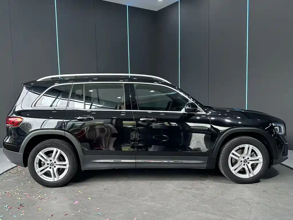 Mercedes-Benz GLB — миниатюра 5