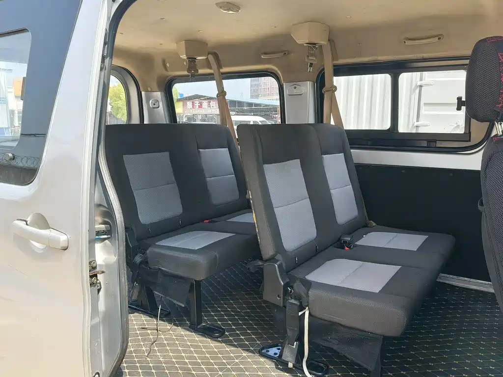 Kaicheng Ruixing M70 — миниатюра 10
