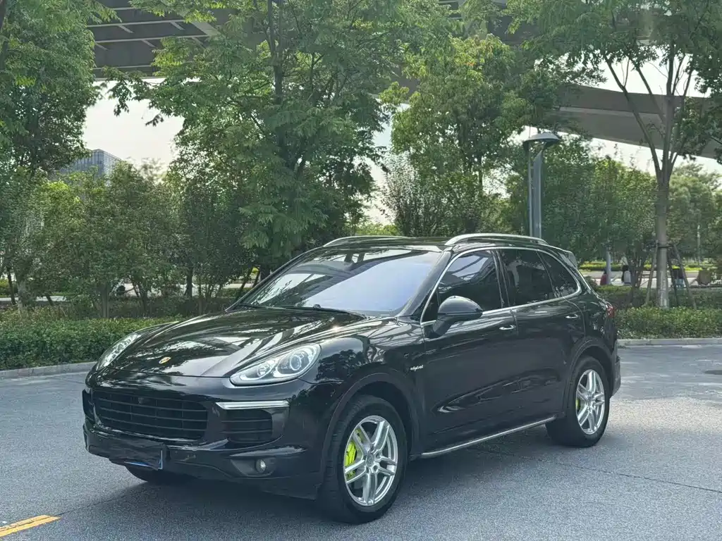 Porsche Cayenne Hybrid
