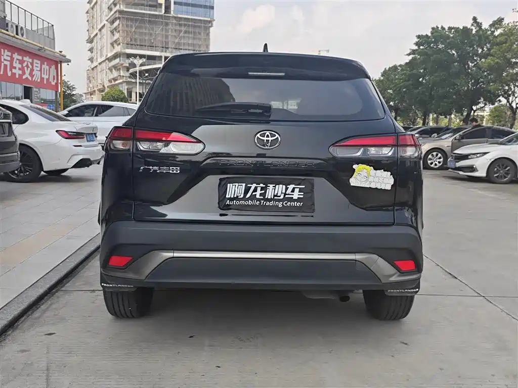 Toyota Frontlander — миниатюра 8