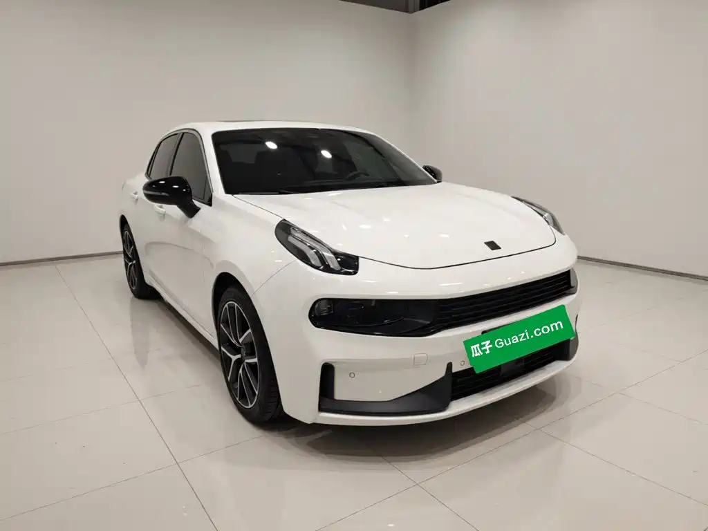 Lynk & Co 03 — миниатюра 3