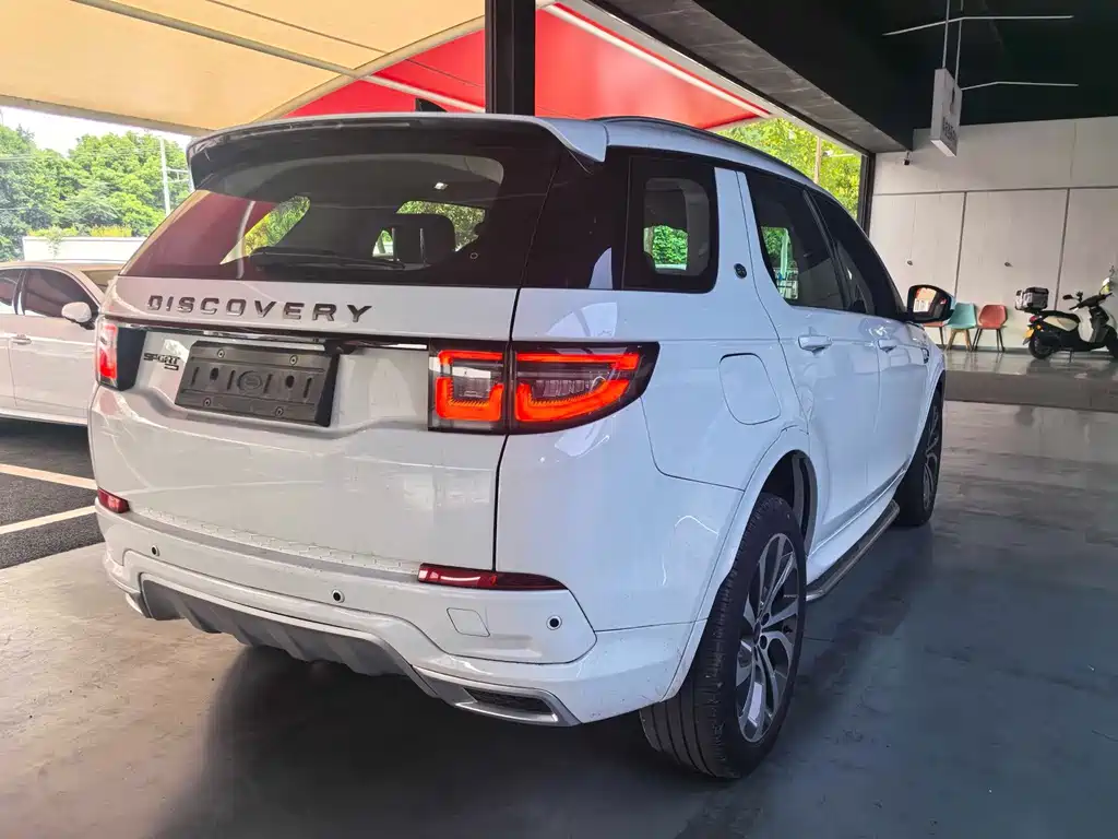 Land Rover Discovery Sport Hybrid — миниатюра 7