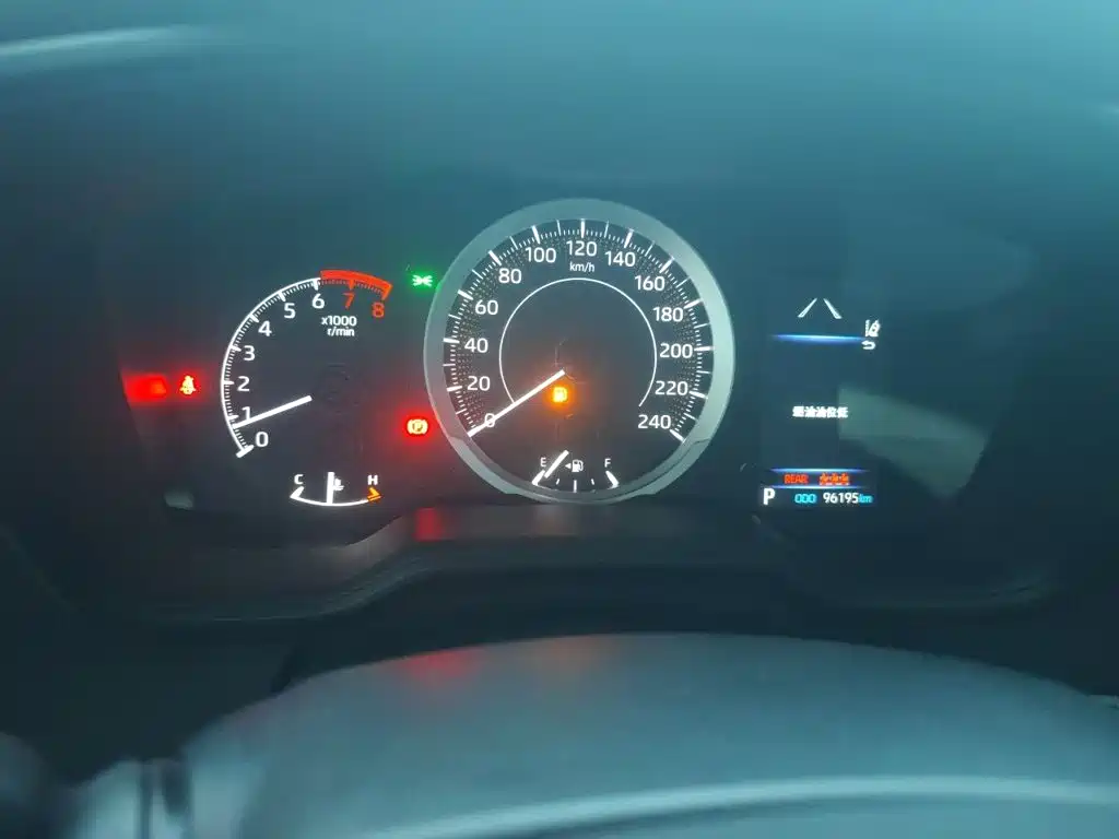 Toyota Corolla — миниатюра 12