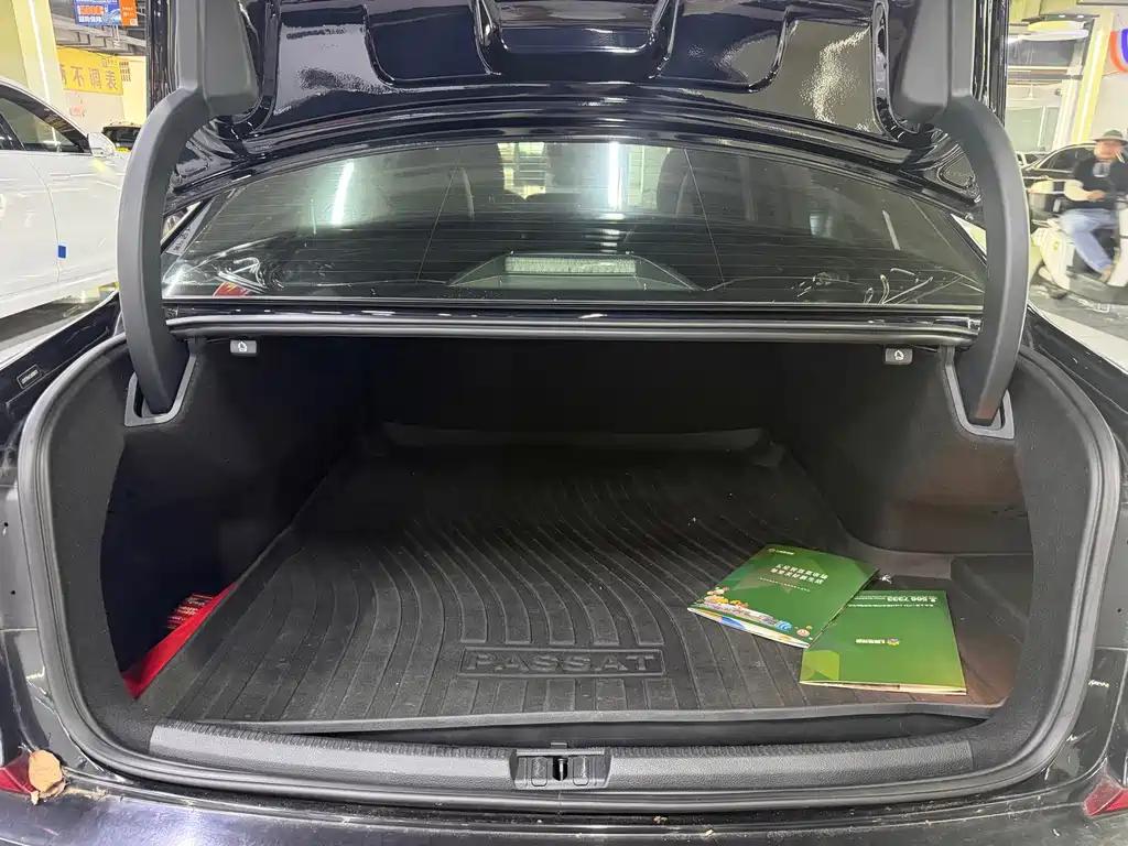 Volkswagen Passat — миниатюра 18