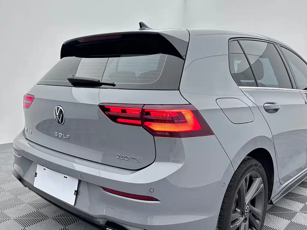 Volkswagen Golf — миниатюра 9