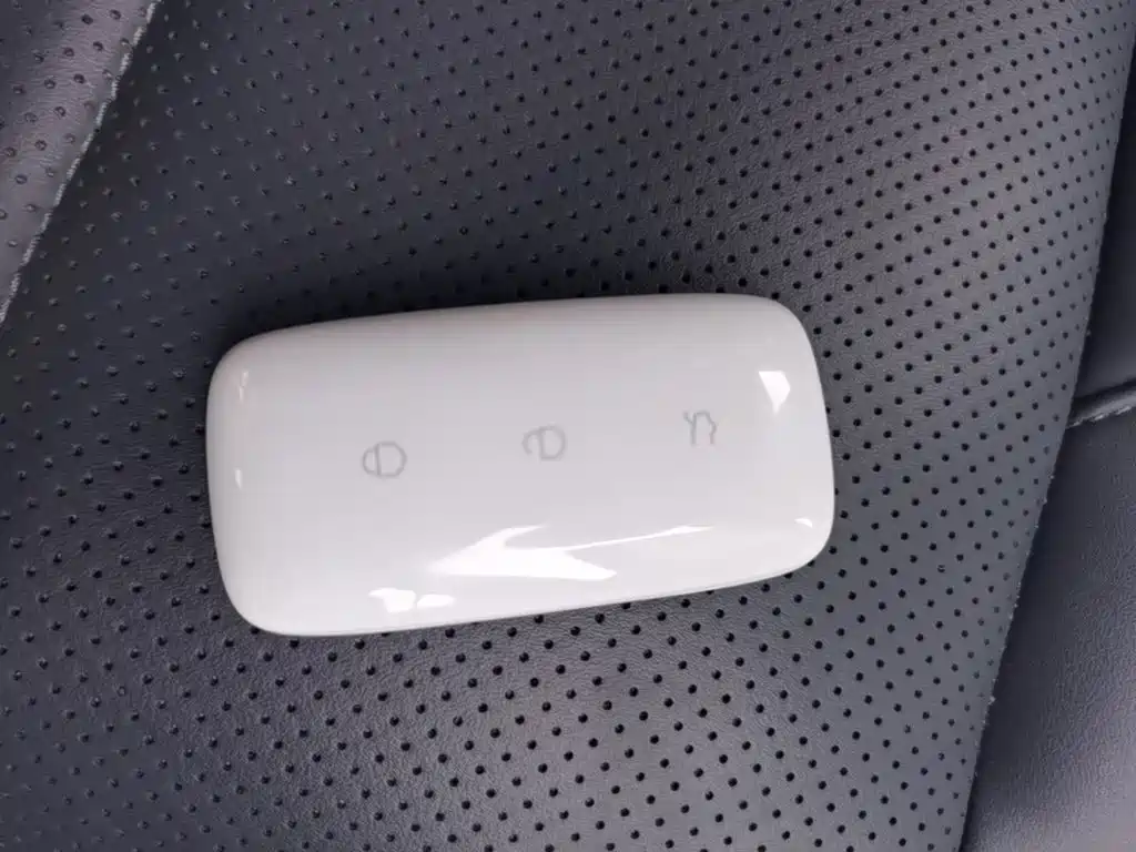 Galaxy Galaxy E5 — миниатюра 9