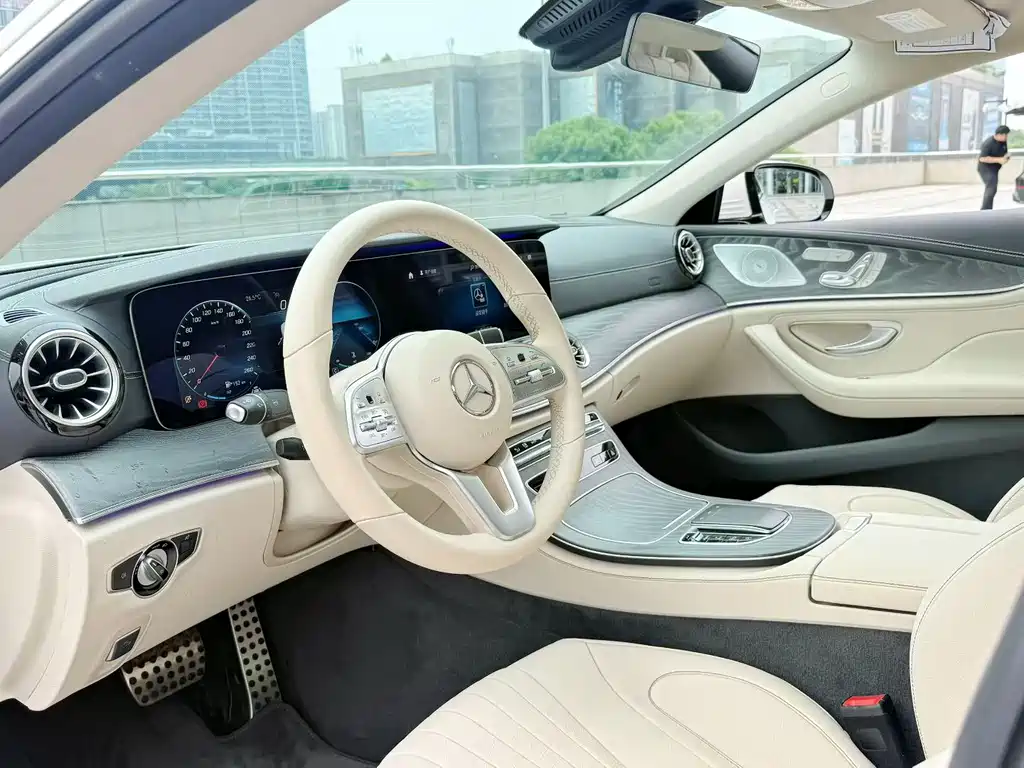 Mercedes-Benz CLS — миниатюра 3