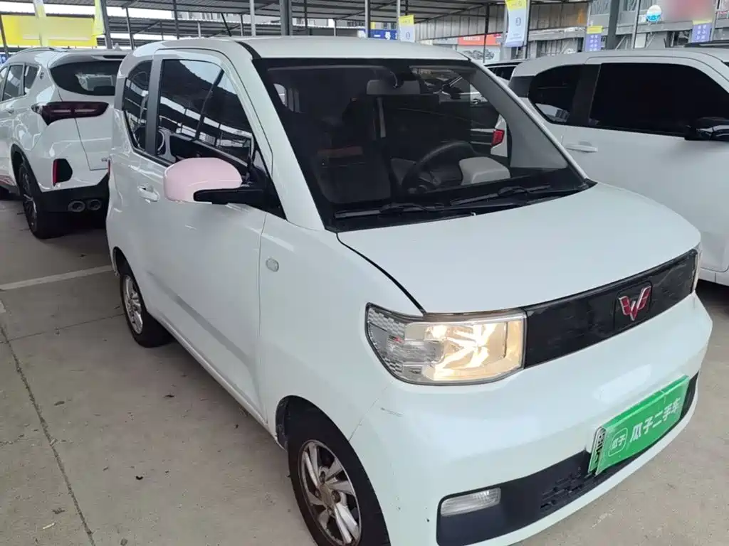 Wuling MINIEV — миниатюра 4