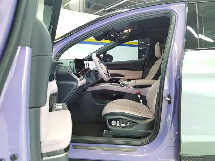 Hongqi Hongqi Tiangong 08 — миниатюра 9