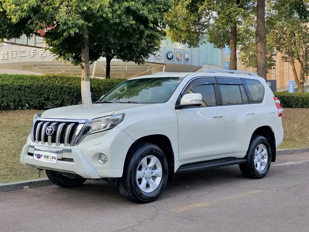 Toyota Prado (Import) 2014