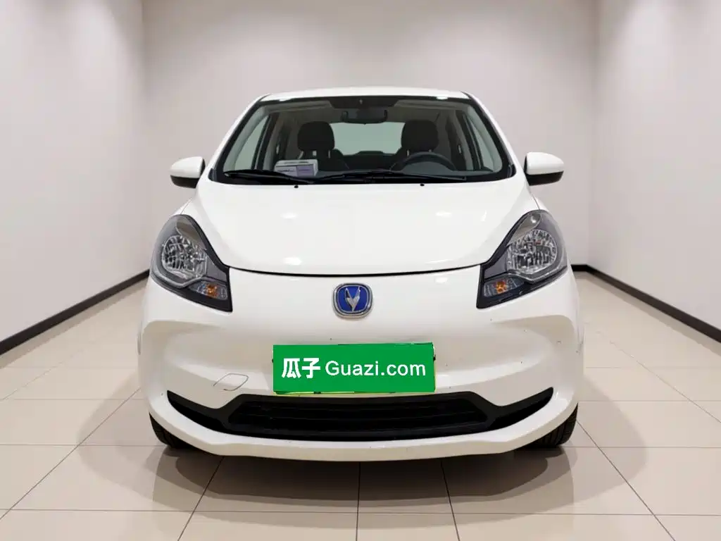 Changan Benben E-Star — миниатюра 2