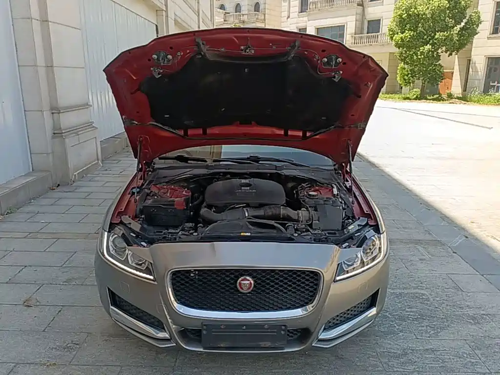 Jaguar XFL — миниатюра 20