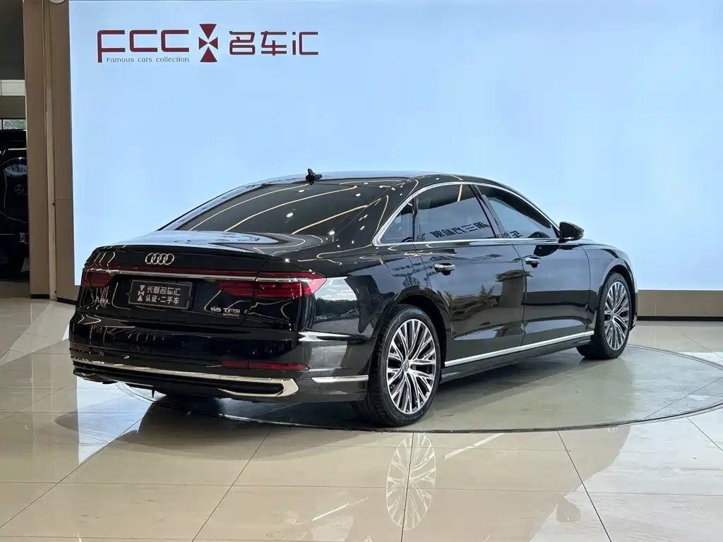 Audi A8 2024 A8L 45 TFSI quattro Luxury