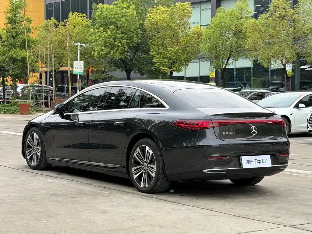 Mercedes-Benz EQS — миниатюра 10