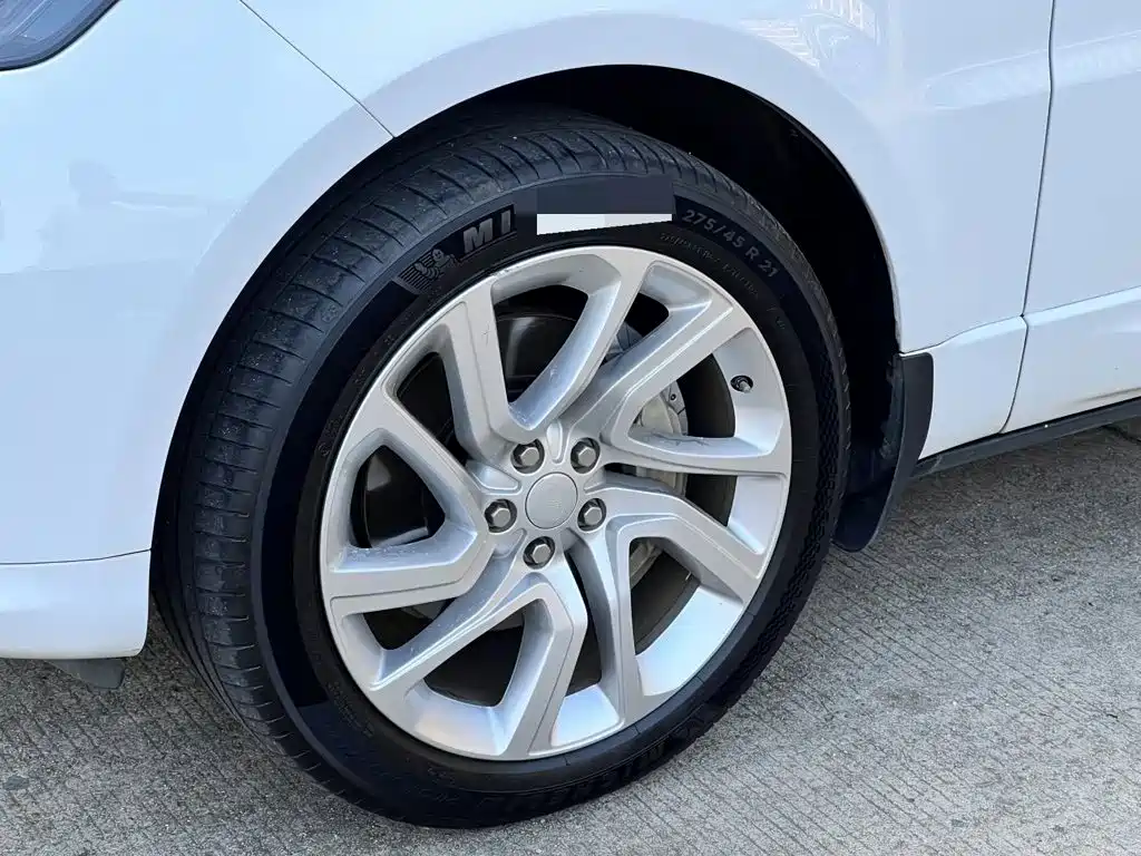 Land Rover Sport — миниатюра 5