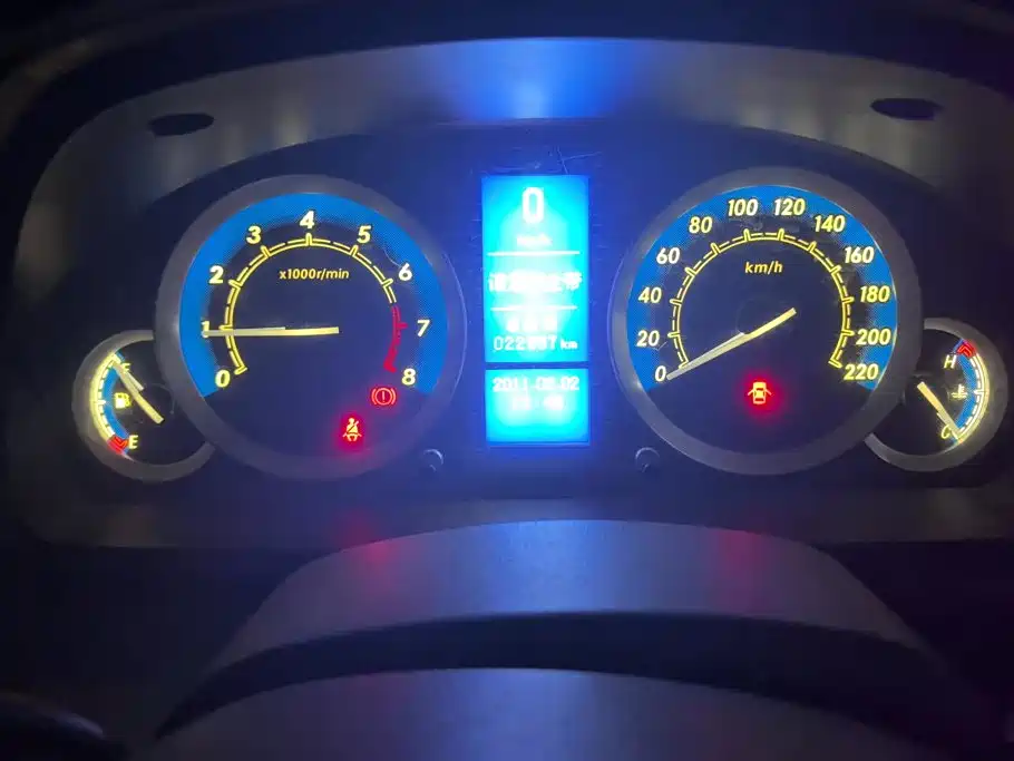 BAIC E-Series — миниатюра 14