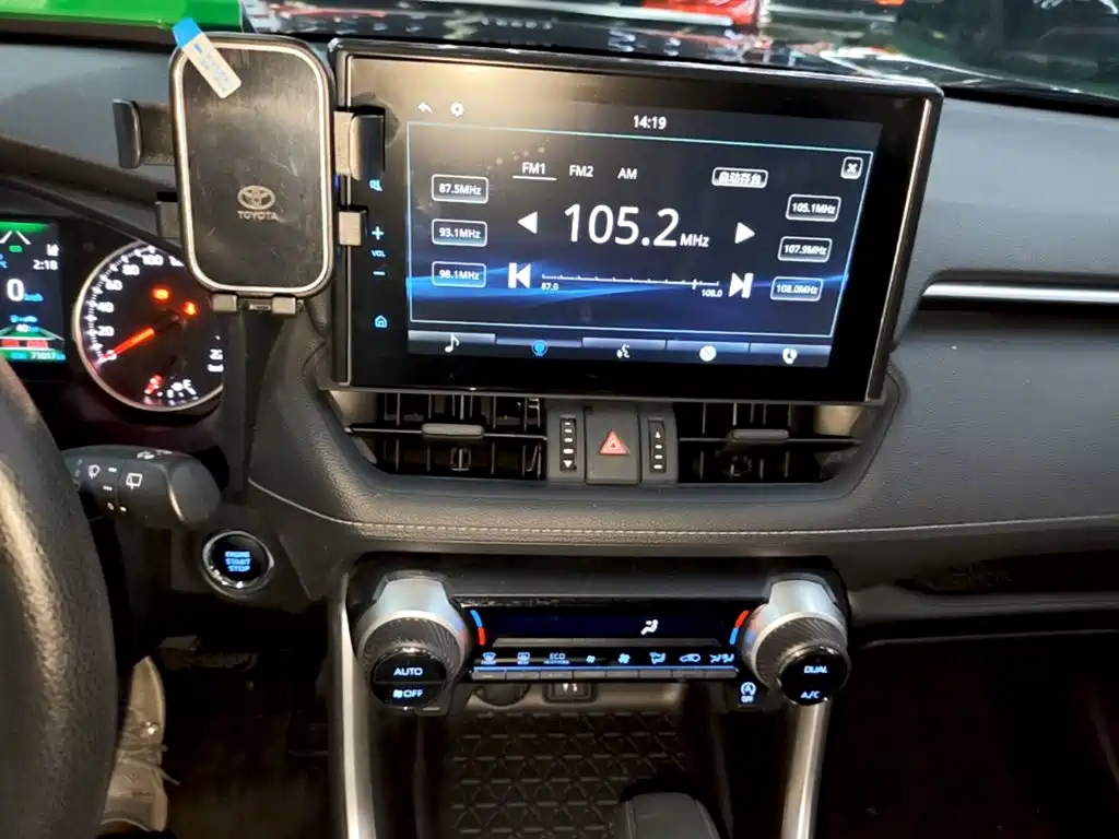 Toyota Wildlander — миниатюра 13