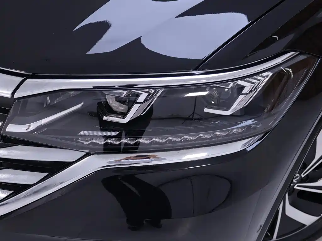 Volkswagen Viloran — миниатюра 4