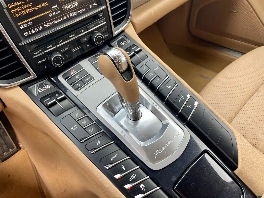 Porsche Panamera 2010 Panamera 3.6L