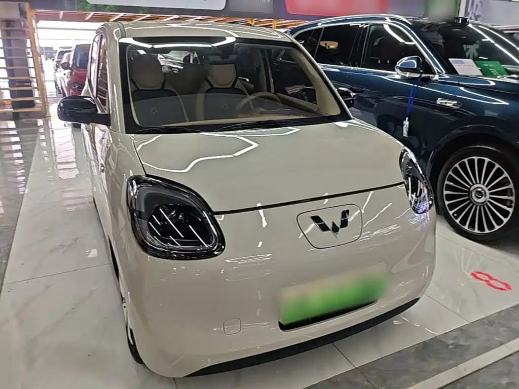 Wuling MINIEV — миниатюра 4