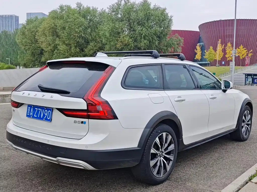Volvo V90 — миниатюра 20