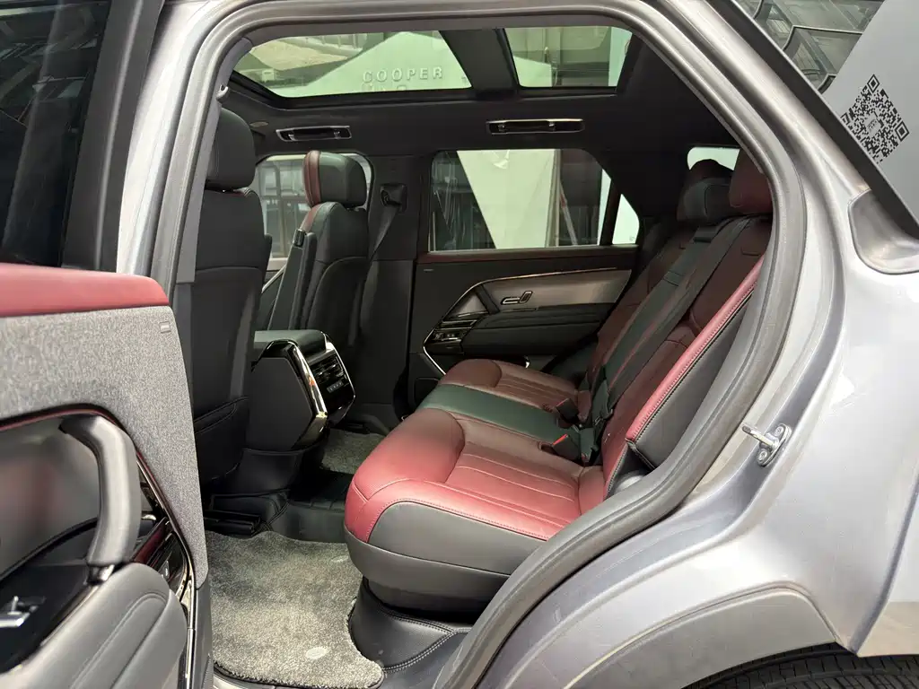 Land Rover Sport — миниатюра 12