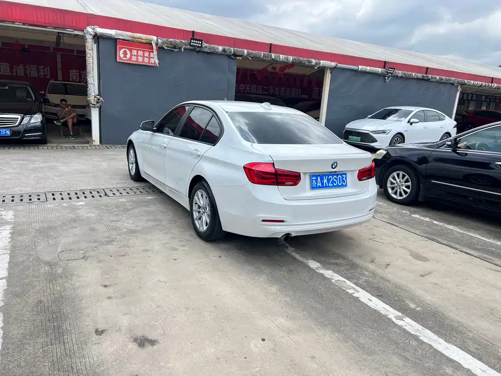 BMW 3 Series — миниатюра 22