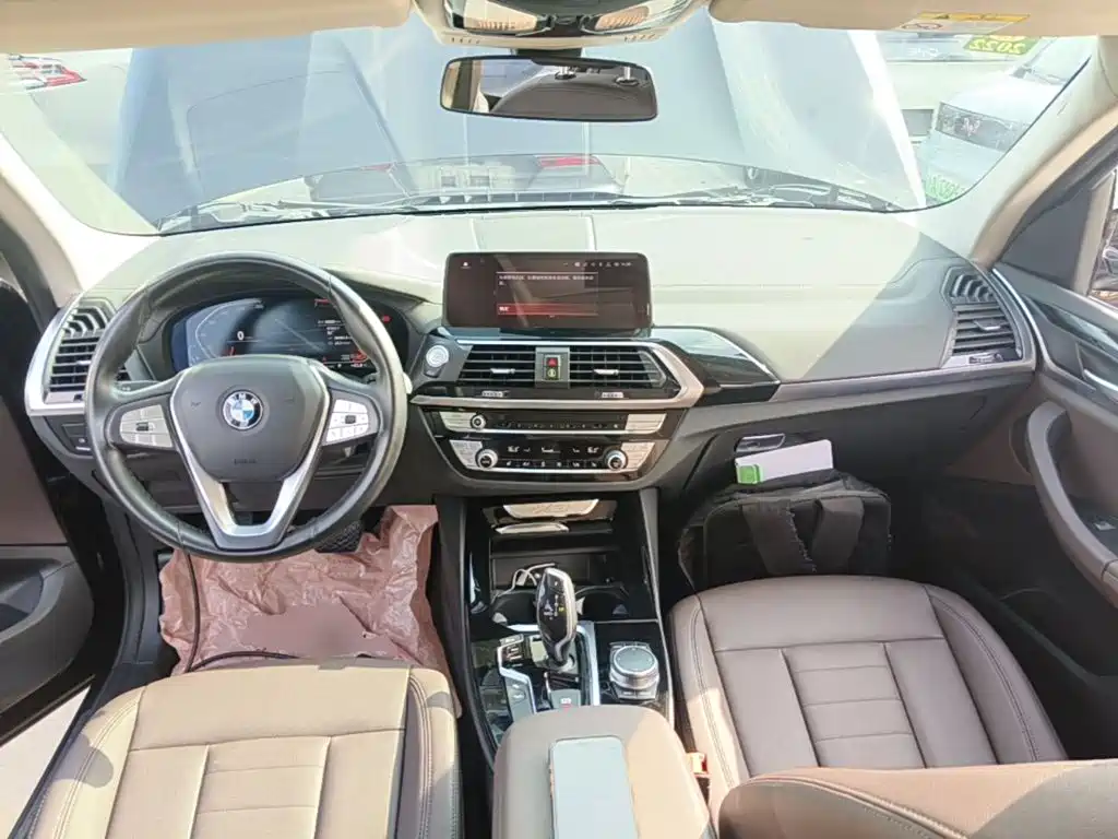 BMW X3 — миниатюра 10