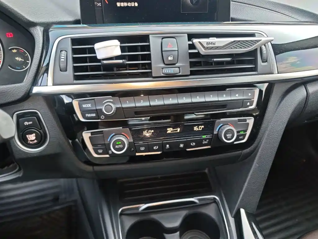 BMW 3 Series — миниатюра 13