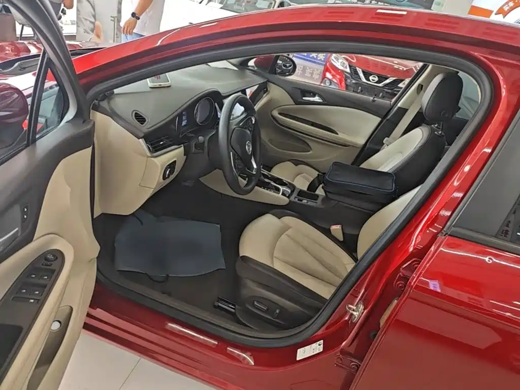 Buick Verano — миниатюра 11