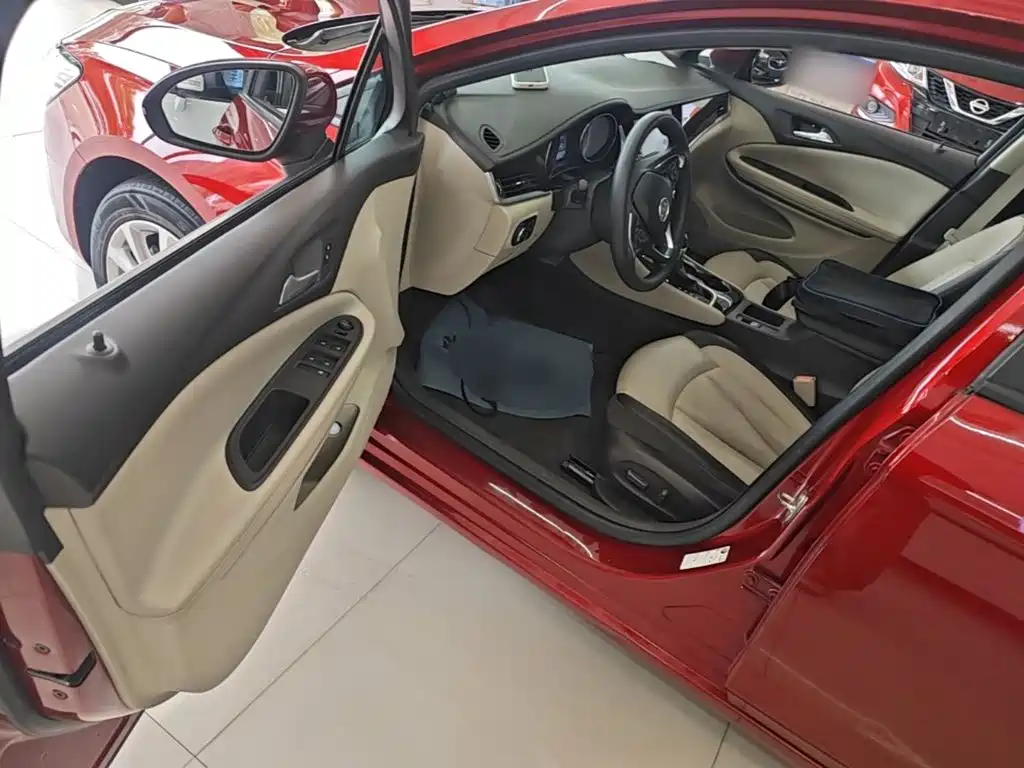 Buick Verano — миниатюра 12
