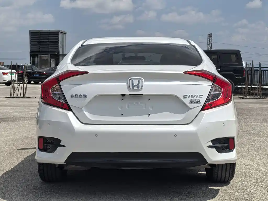 Honda Civic — миниатюра 5