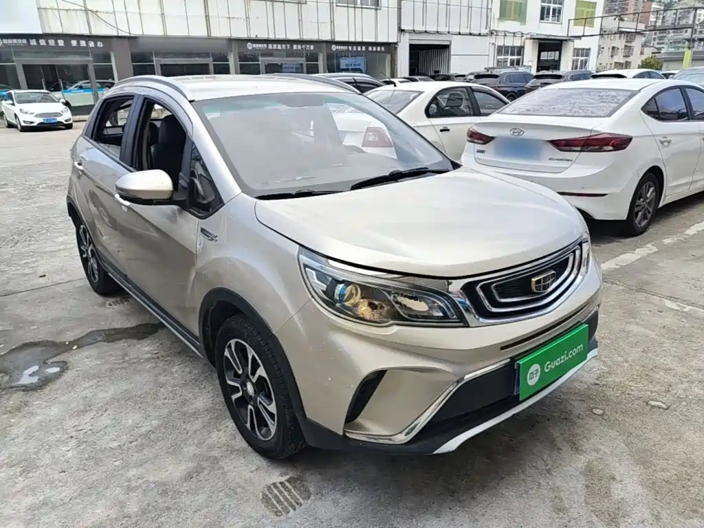 Geely Vision X3 — миниатюра 4