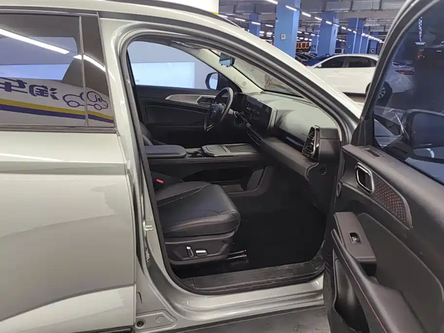 Haval Xiaolong — миниатюра 8