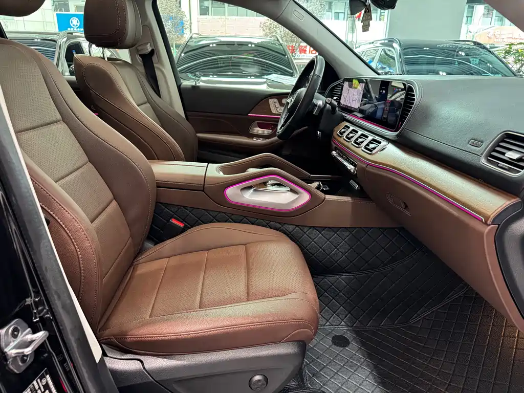 Mercedes-Benz GLE (Import) — миниатюра 17