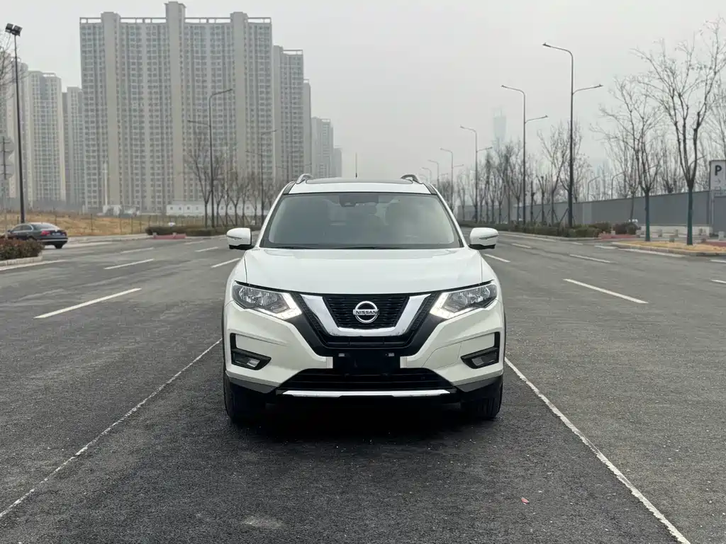 NISSAN QIJUN