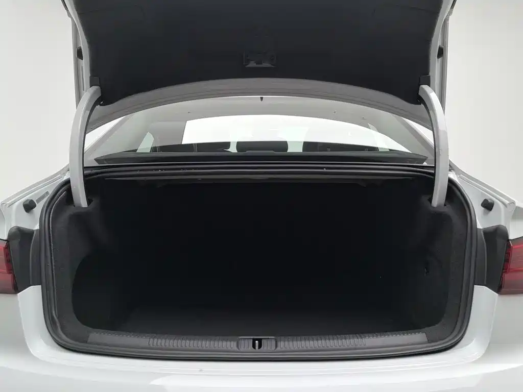 Audi A3 — миниатюра 16