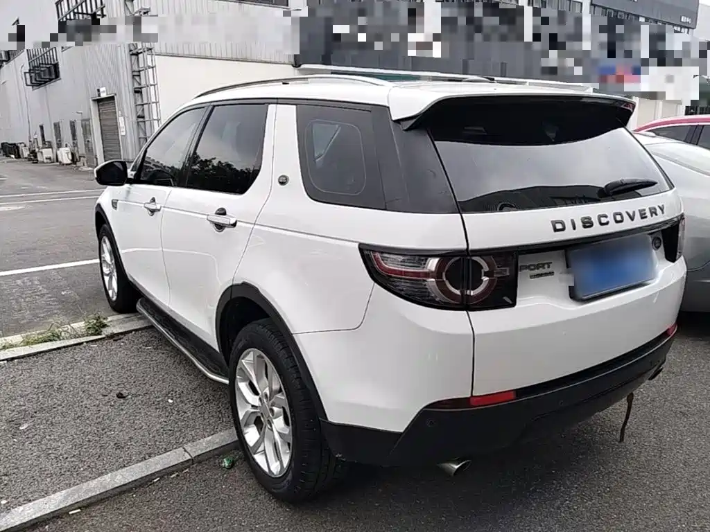 Land Rover Discovery Sport — миниатюра 5