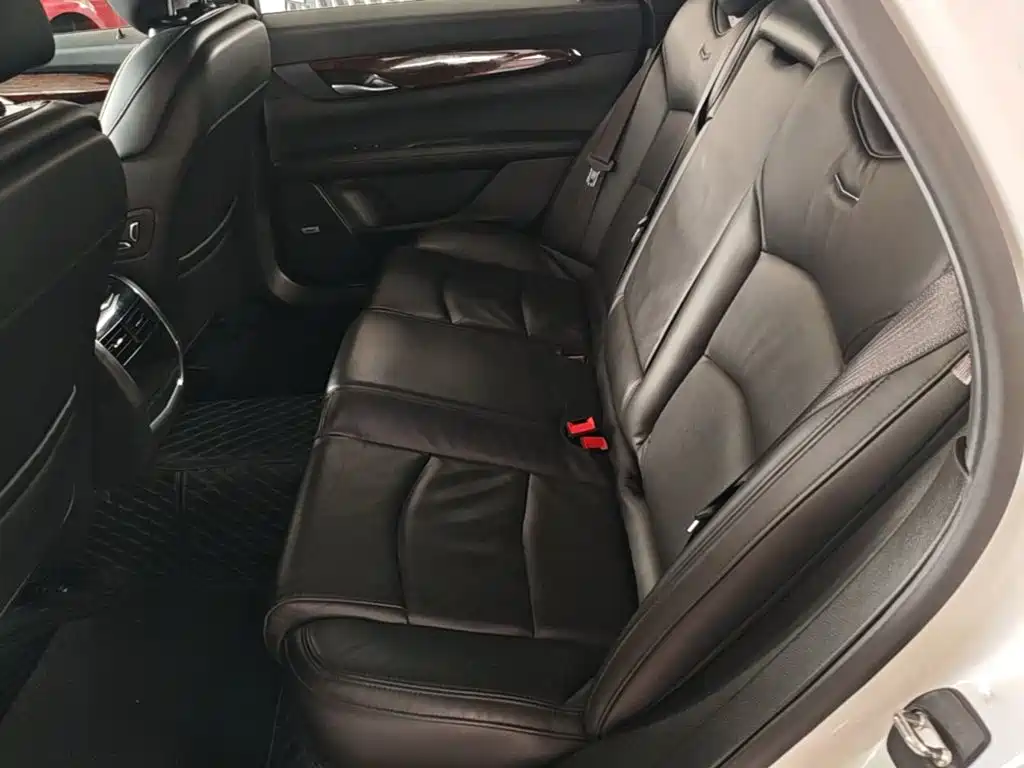 Cadillac CT6 — миниатюра 17