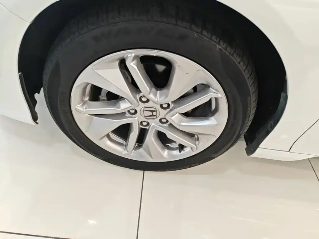 Honda Accord — миниатюра 23