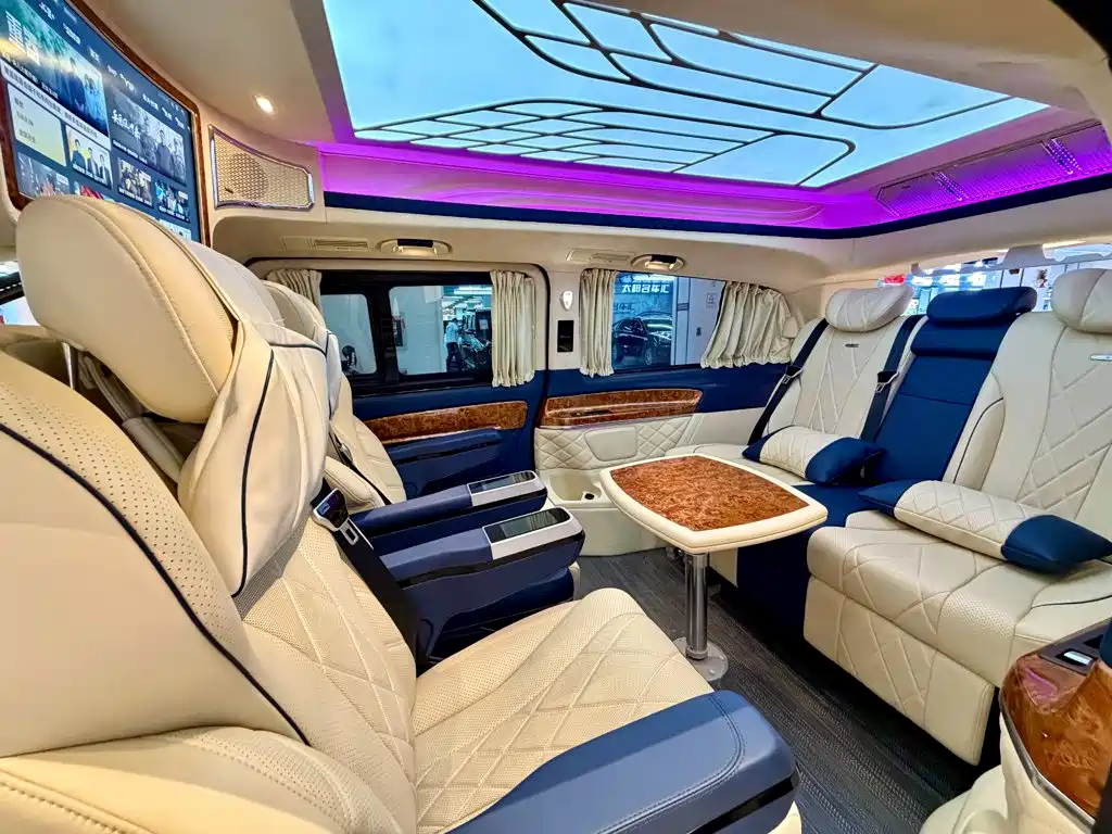 Mercedes-Benz Vito — миниатюра 12