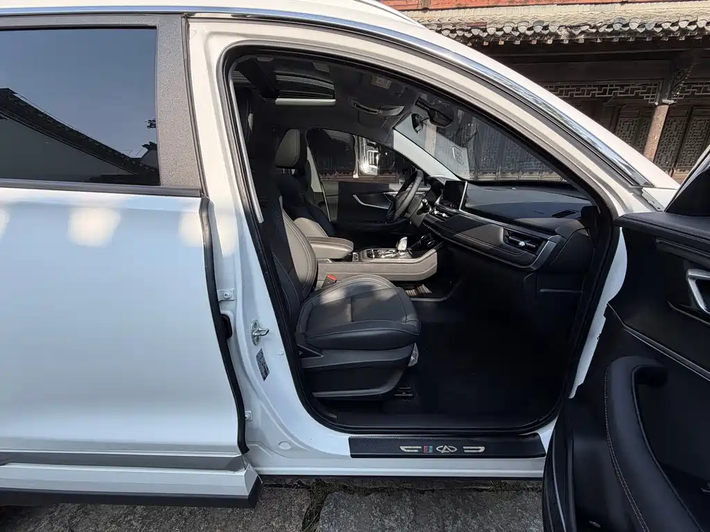 Chery Tiggo 8 — миниатюра 16