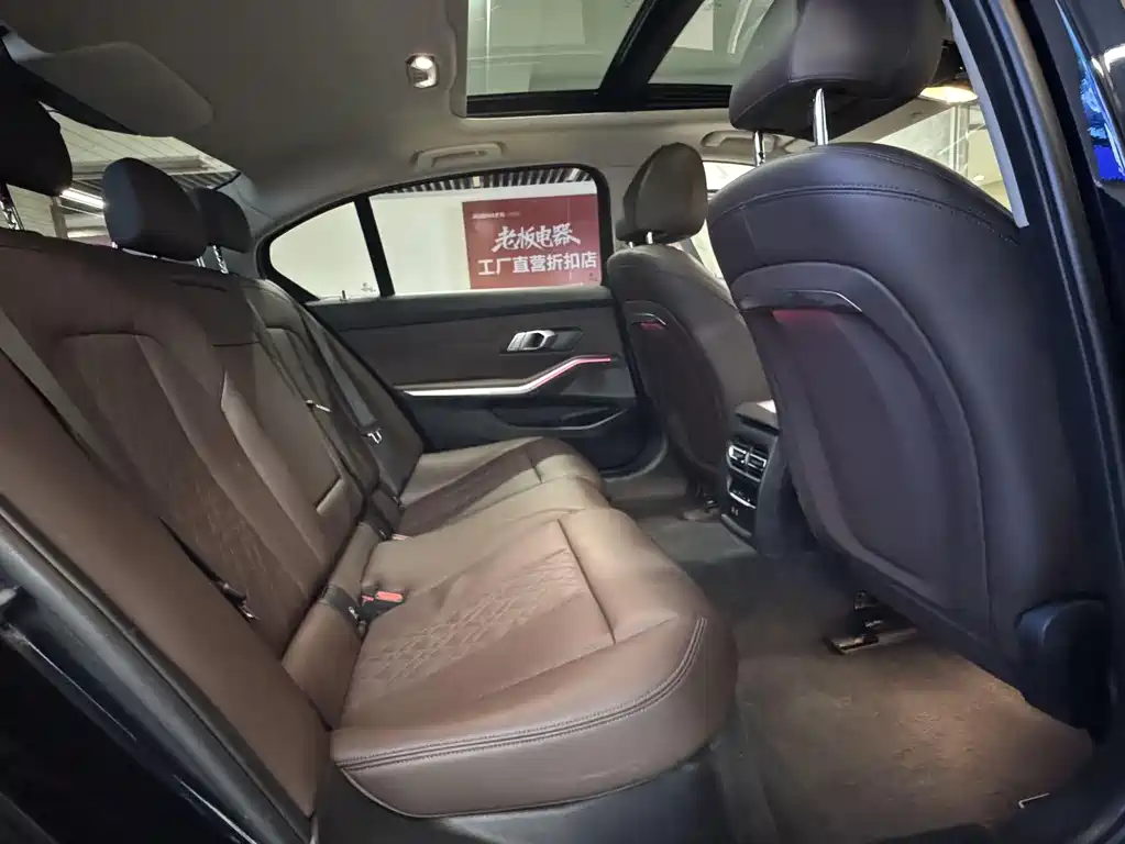 BMW i3 2022 eDrive 35 L