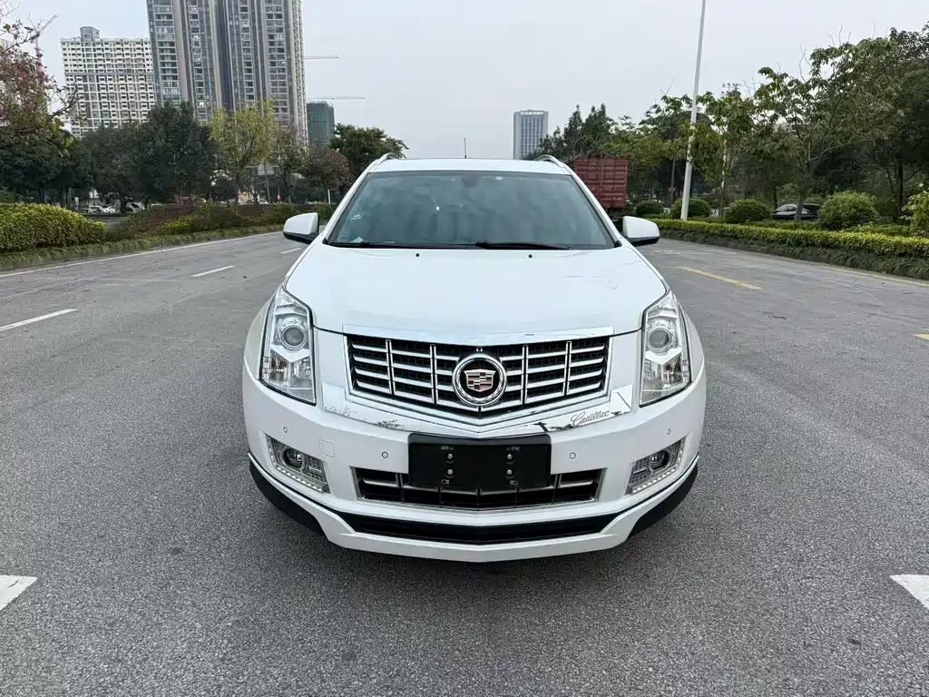 CADILLAC SRX