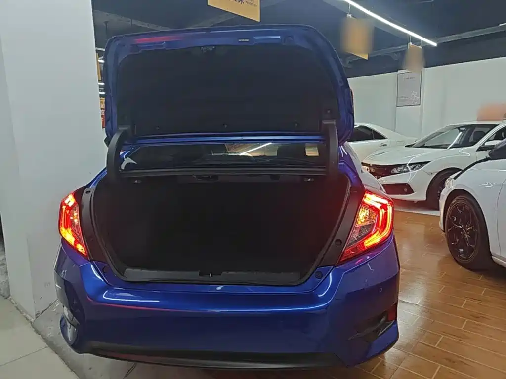 Honda Civic — миниатюра 19