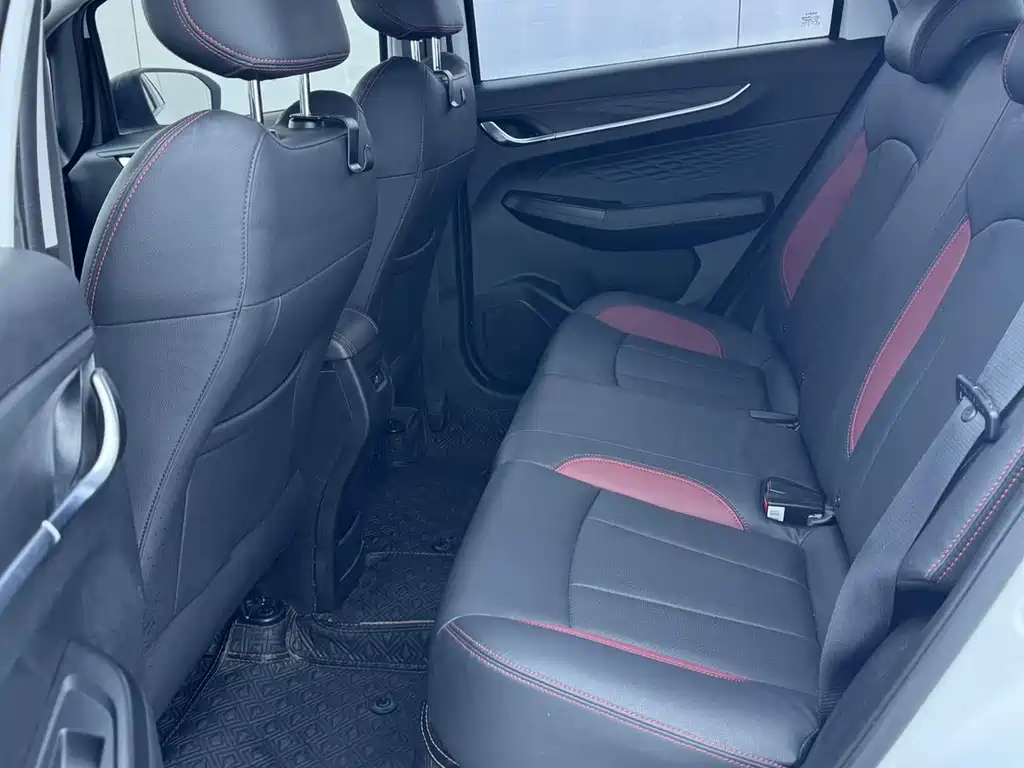 Geely Vision X3 — миниатюра 14