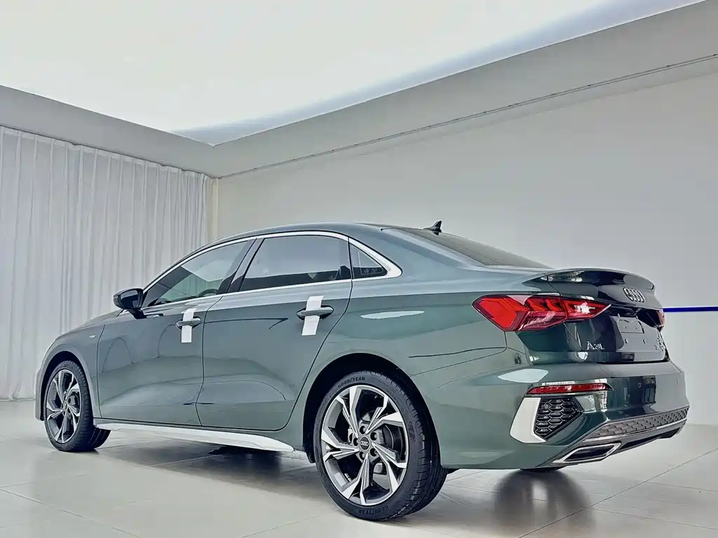 Audi A3 — миниатюра 4