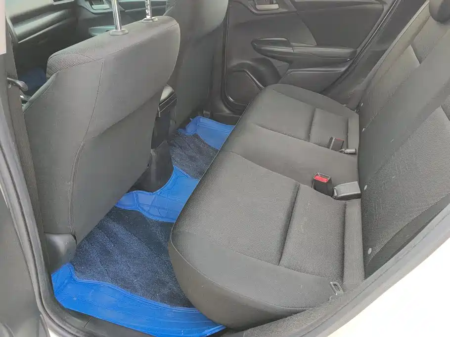 Honda Fit — миниатюра 11