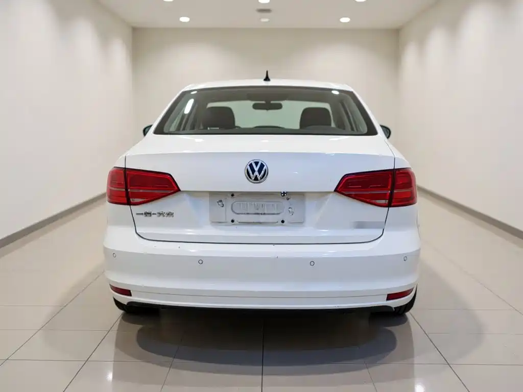 Volkswagen Sagitar — миниатюра 3