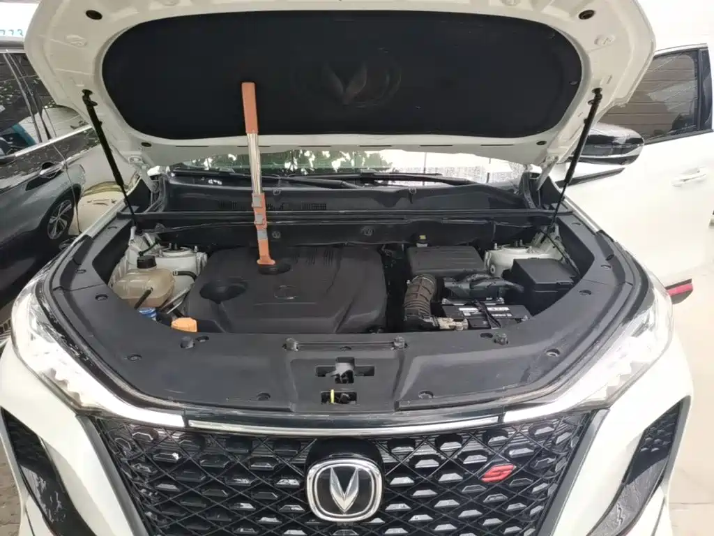 Changan Changan CS75PLUS — миниатюра 20